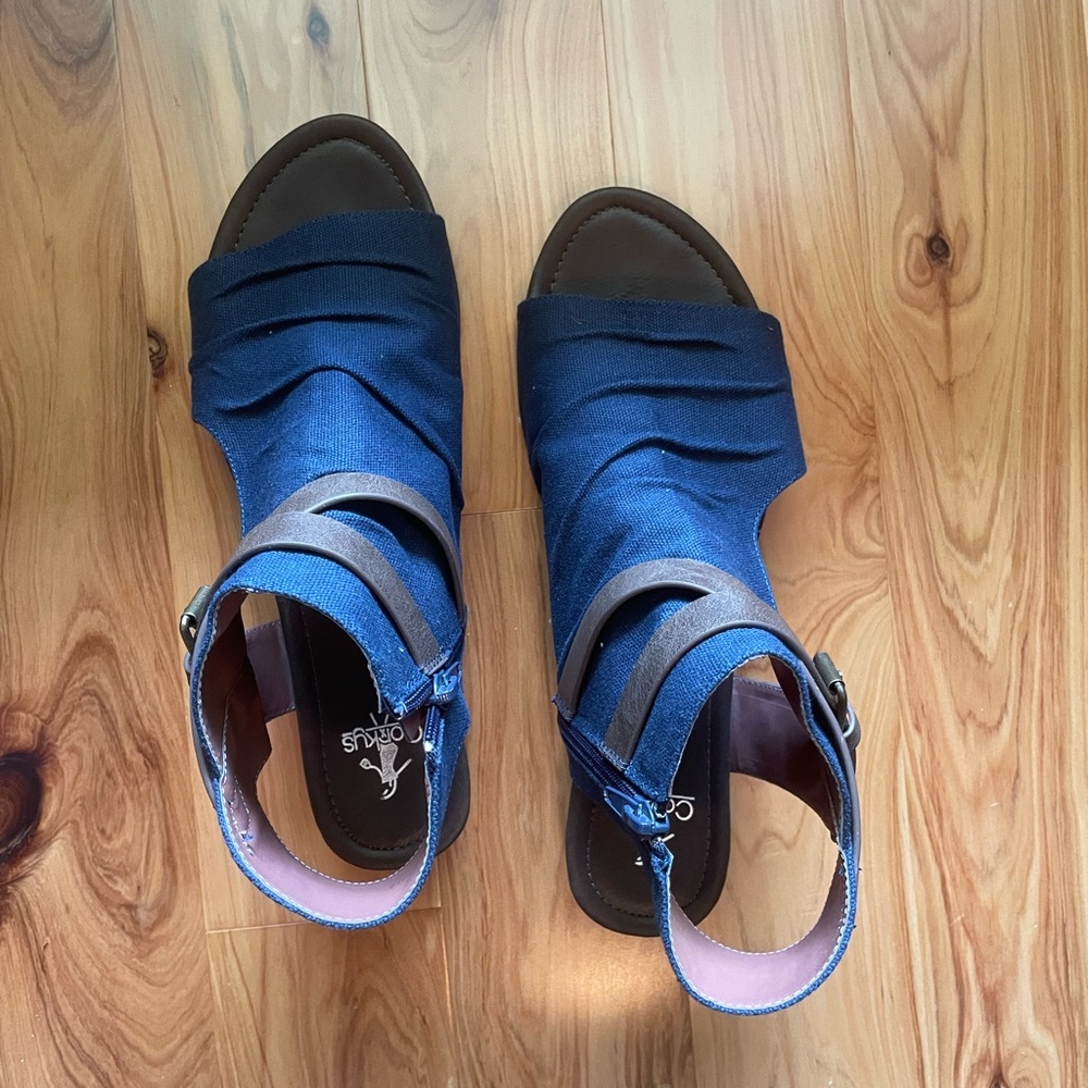 Corkys Navy and Brown Women's Sandals